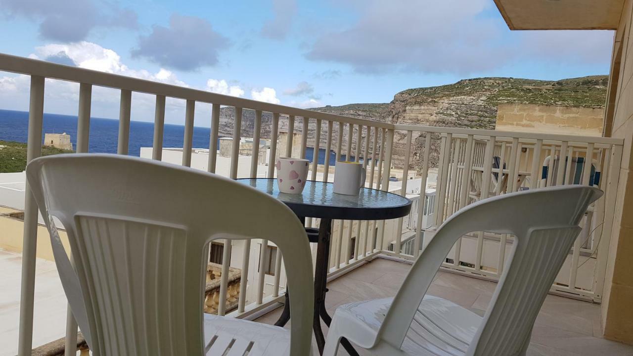 Palm Court Apartment Xlendi Exteriér fotografie